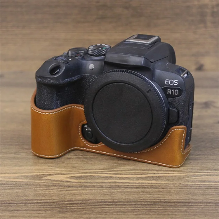 Для Canon EOS R10 PU Кожаная Противоязовая Камера Нижняя Крышка с Большим Дизайном Отверстия Защитная Полдня Корпус - Коричневый