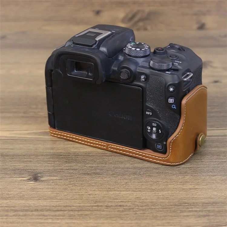 Для Canon EOS R10 PU Кожаная Противоязовая Камера Нижняя Крышка с Большим Дизайном Отверстия Защитная Полдня Корпус - Коричневый