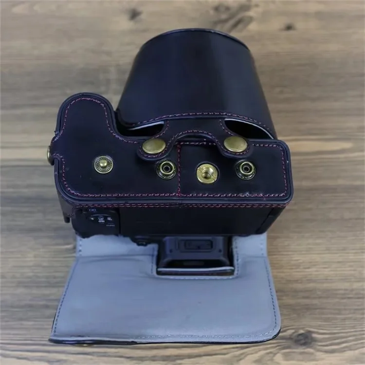 pu en Cuir Caméra Bag Pour Canon EOS R10, Couverture de Protection de Conception D'ouverture de la Batterie Avec Pochette et Sangle D'objectif - le Noir
