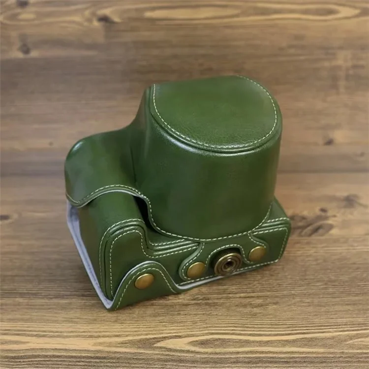 PU Leather Protective Bag for Canon EOS R10 18-45mm Lens, Vintage Mini Storage Bag Cover with Shoulder Strap - Green