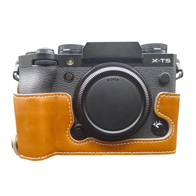 Para Fujifilm X-T5 Cámara Funda de Piel de PU Diseño de Apertura de Batería Cubierta Protectora con Tornillo - Marrón