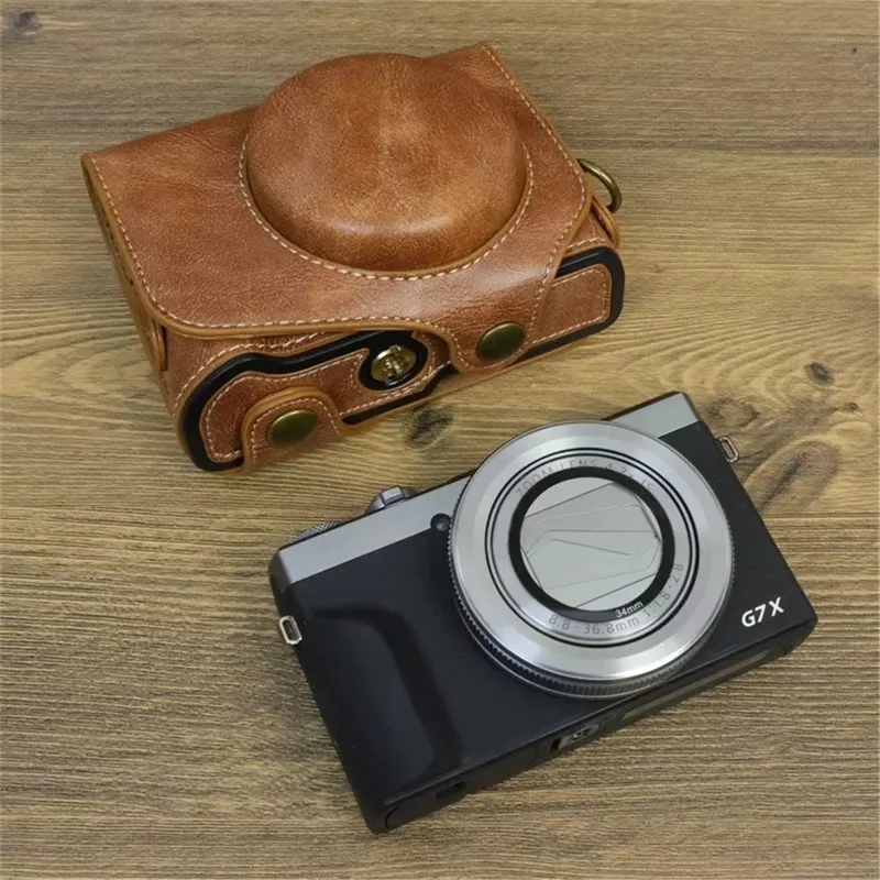 For Canon PowerShot G7 X Mark II / G7 X Mark III Camera Case PU Leather Camera Cover with Shoulder Strap - Brown