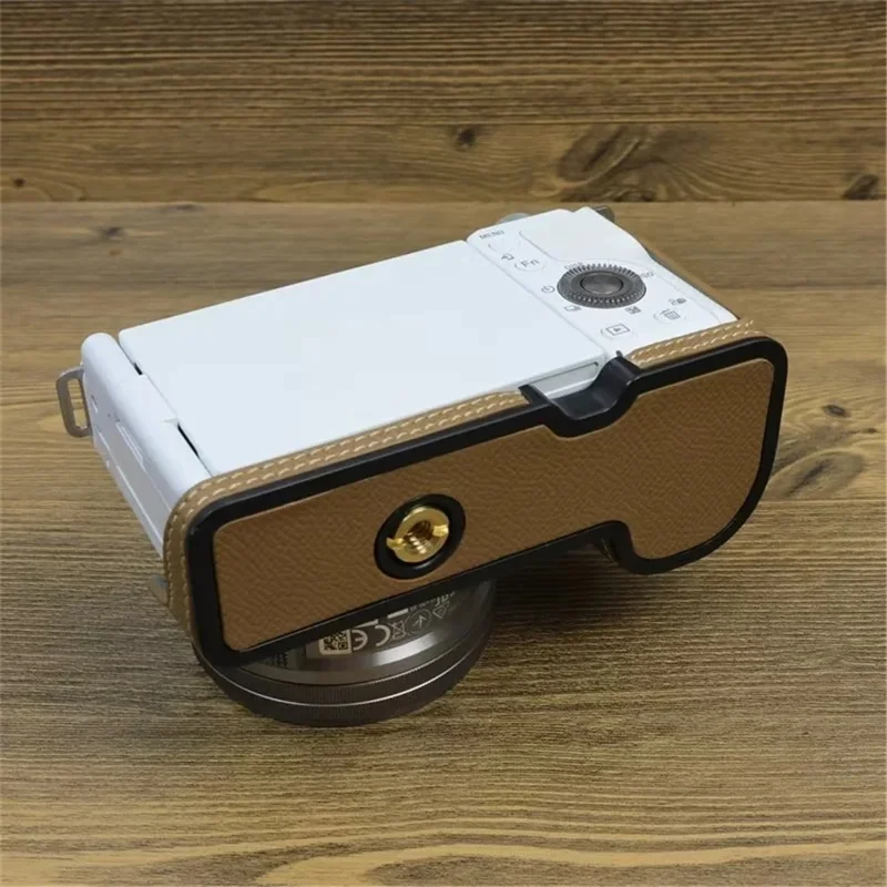 Til Sony ZV-E10 PU-læder kamerataske, halv krop, kradssikker beskyttelsesdæksel - Khaki