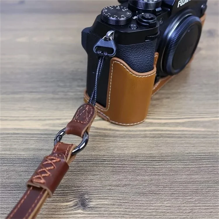 For Fujifilm XT4 / A7r5 / A7M4 / X100v / XH2 Camera Carrying Strap Top Layer Cowhide Leather Quick Release Hand Rope - Coffee
