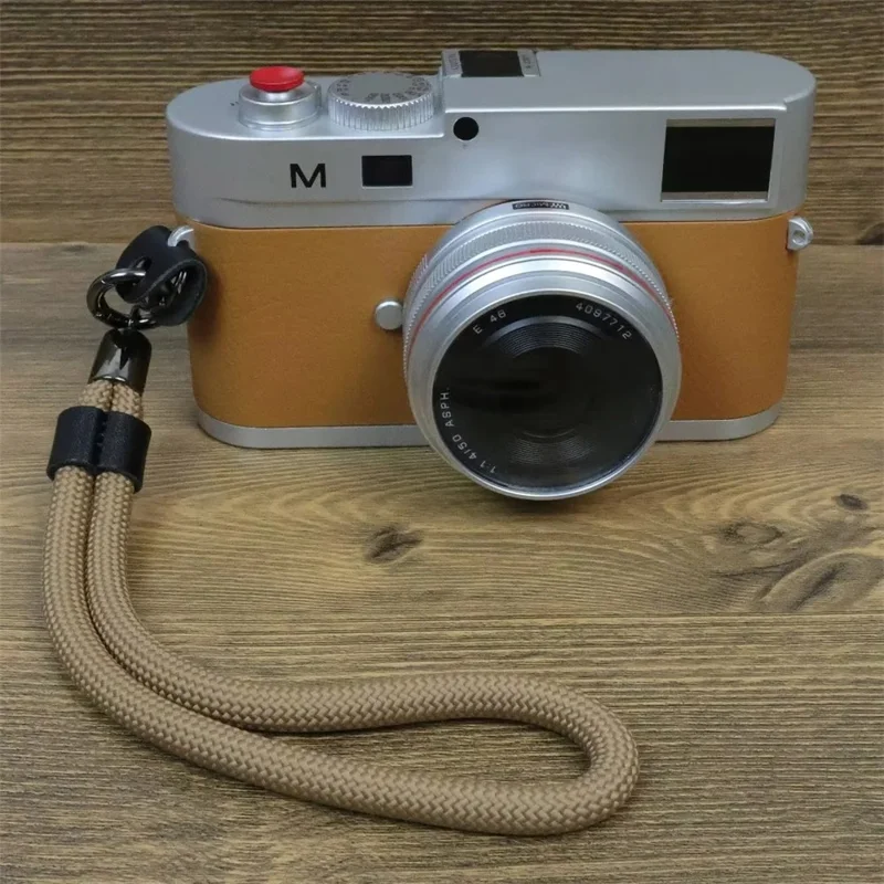 0.8 x 21cm Nylon Wrist Strap for Micro SLR Cameras Anti-Lost Portable Safety Hand Strap - Red Strip