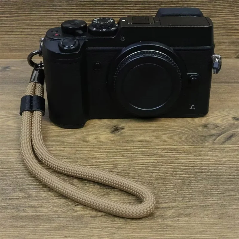 0.8 x 21cm Nylon Wrist Strap for Micro SLR Cameras Anti-Lost Portable Safety Hand Strap - Red Strip