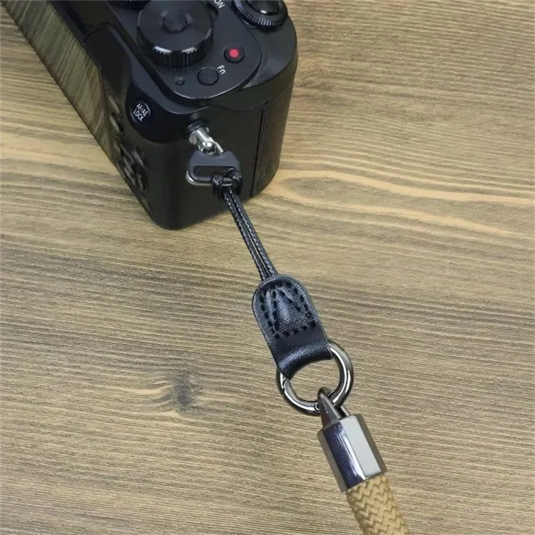 For Sony / Fujifilm / Canon / Panasonic Camera Shoulder Strap Quick Release Slim Sling Strap Neck-mounted Strap - Black
