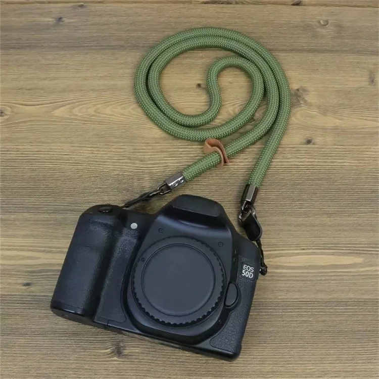 For Sony / Fujifilm / Canon / Panasonic Camera Shoulder Strap Quick Release Slim Sling Strap Neck-mounted Strap - Black