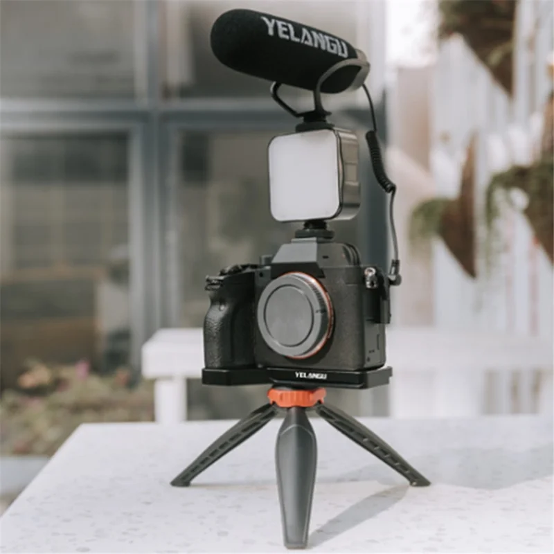 YELANGU CL8 Baseplate de aluminio para Sony A9II / A7R4 con interfaz de zapata fría Accesorio de cámara