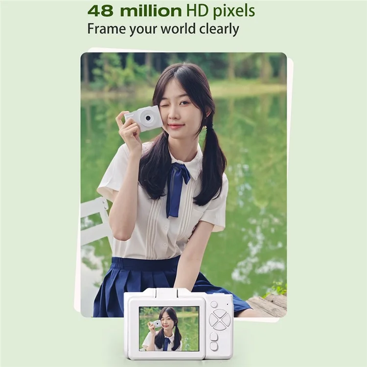 H13 2.8 Inch Flip Screen CCD Digital Camera Built-In Fill Light HD Video Recorder with 32G TF Card and Card Reader - Green
