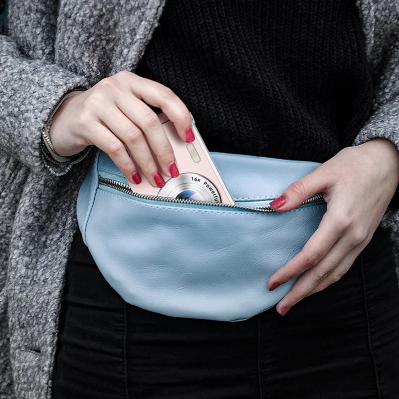 M06 2.8 Inch Digital Camera HD Video Recorder 16X Zoom Retro CCD Camera with 64G TF Card + Card Reader - Silver