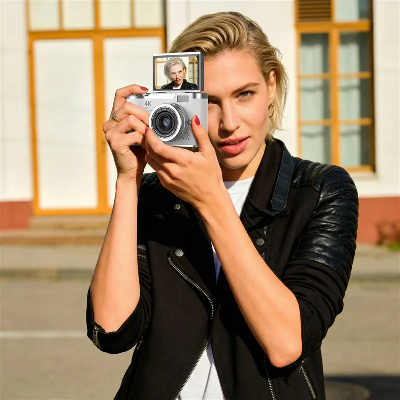 LK007 2.4 Inch Flip Screen High Definition Digital Camera 8X Zoom CCD Camcorder with 32G Memory Card + Card Reader - Purple