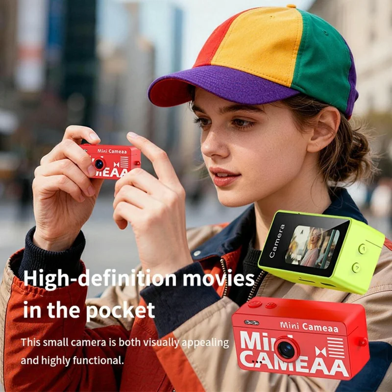 M9 1.47 Inch HD Photo Video CCD Thumb Camera Portable Keychain Mini Digital Camera with Flash  /  Filters - White