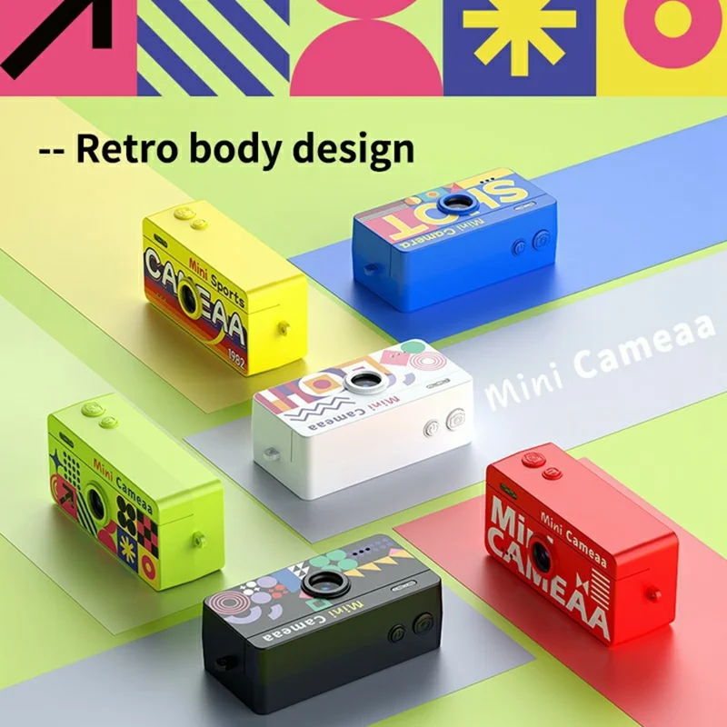 M9 1.47 Inch HD Photo Video CCD Thumb Camera Portable Keychain Mini Digital Camera with Flash  /  Filters - White