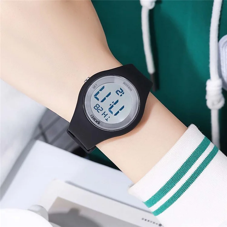 SKMEI 2317 Fashion Student Luminous Digital Watch All-Match Electronic Wrist Watch - Light Green
