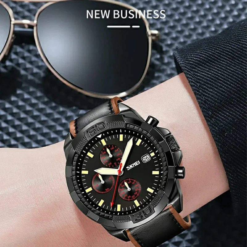 SKMEI 9347 Stylish Men Leather Strap Luminous Calendar Quartz Watch - Black Strap / Green Dial