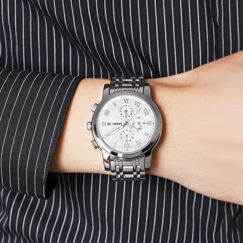 SKMEI 2306 Business Men Steel Strap Luminous Calendar Quartz Watch - Silver