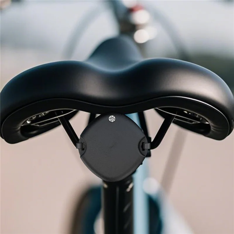 CP29 Étui de protection magnétique anti-perte pour Apple AirTag Tracker Étui rigide en PC avec sangle