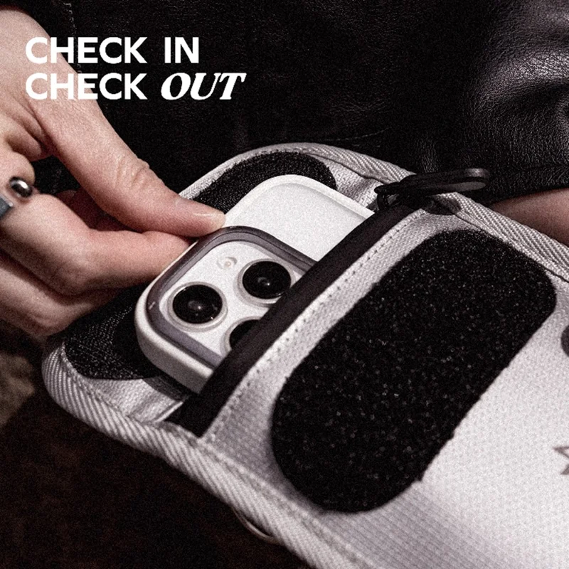 MOMAX SR52 1-World Airliner brandbevist opbevaringstaske 218 x 125 mm, ildfast vandtæt pose til elektronik/rejser