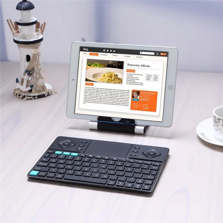 RII K16 Dual-mode Bluetooth & RF Wireless Backlit Keyboard for PC, Tablets, Smart TV etc. - Black