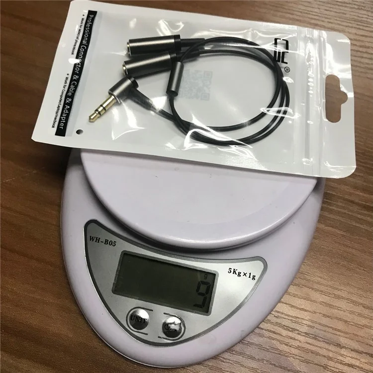 3.5mm Stereo Headphone Audio Cable Splitter Male to 2 Female 90 Degree Angled for Earphone