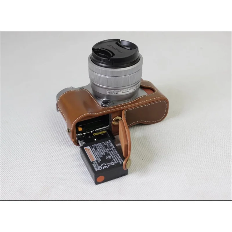 PU-läder halvskalväska för Fujifilm X-A5 digitalkamera - Brun