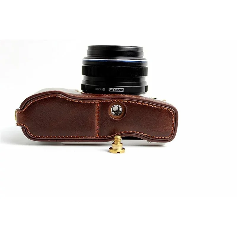 PU-læder beskyttende halv kamera beslag til Olympus E-PL7 / E-PL8 / E-PL9 - Kaffe