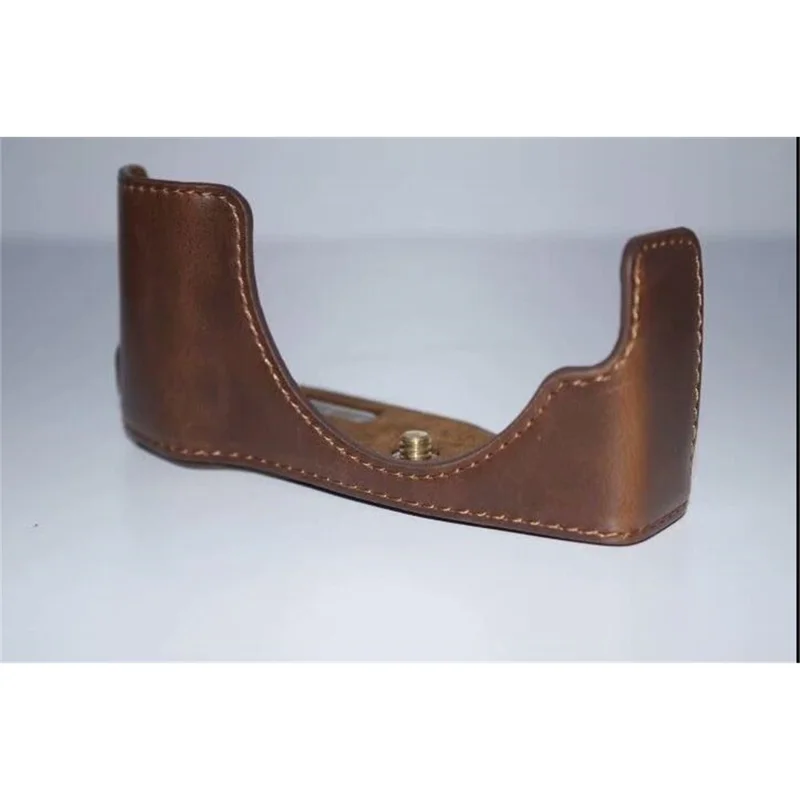 PU-læder beskyttende halv kamera beslag til Olympus E-PL7 / E-PL8 / E-PL9 - Kaffe