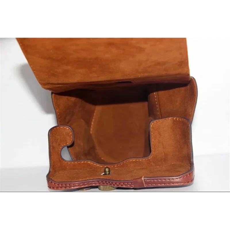 PU Leather Protection Case Cover Bag for Fujifilm X-T3 Camera - Brown