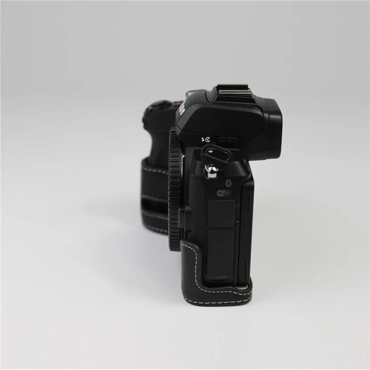 Кожаный чехол для камеры Nikon Z50 / Z30 - черный