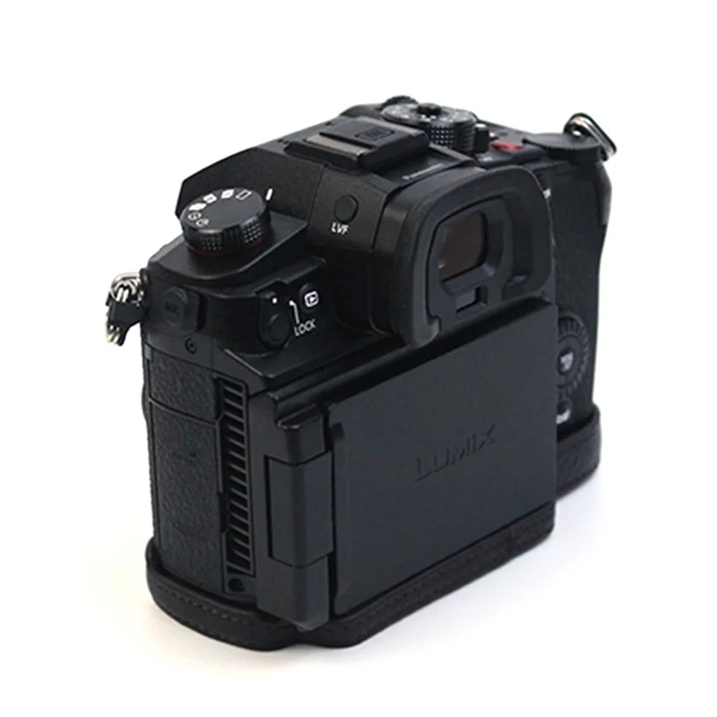 Für Panasonic Lumix GH6/DC-GH6GK Echte Lederkamera Bottom Case Schutzhälfte Mit Batterieöffnungsdesign - Schwarz