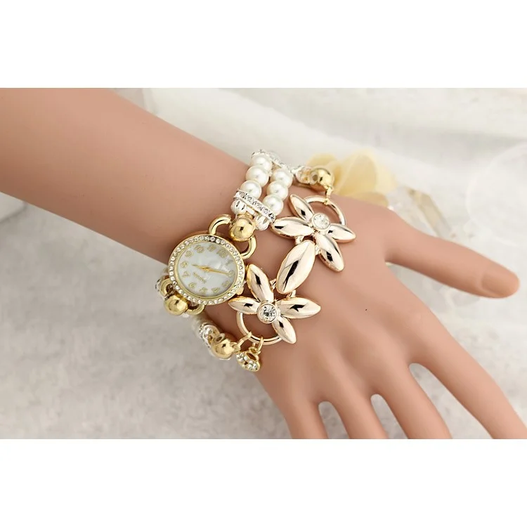 Pearl Rhinestone Flower Style Bracelet Women Quartz Watch with Magnetic Snap - Beige