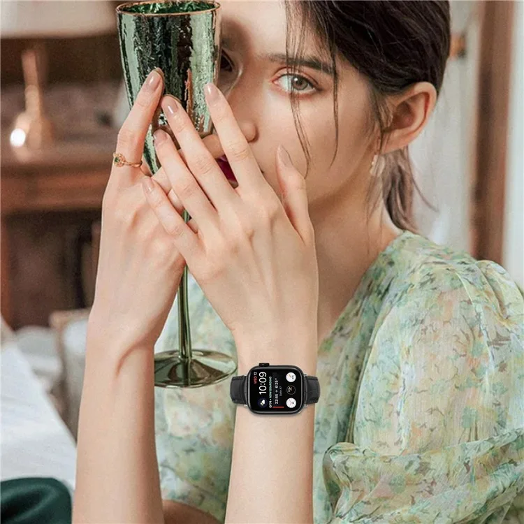 Pulseira de Relógio de Couro Legítimo com Fivela de Metal para Apple Watch Series 10 46mm / Ultra 2 Ultra 49mm / 9 8 7 45mm / SE (2023) SE (2022) SE 6 5 4 44mm / 3 2 1 42mm - Preto