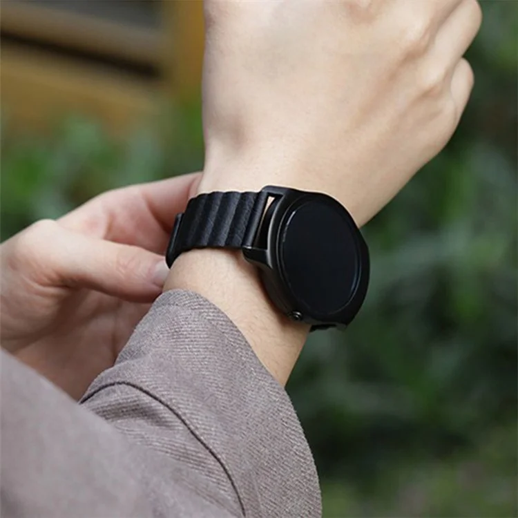 22mm Magnetic Buckle Leather Watch Bands for Samsung Galaxy Gear S3 Classic/Frontier / Huawei Watch GT / Motorola Moto 360 2nd Gen / Ticwatch - Black