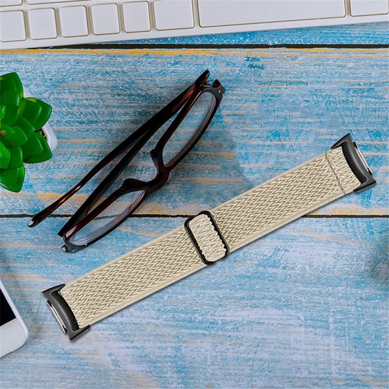 For Samsung Gear Fit2 SM-R360 Nylon Woven Watch Strap Replacement Adjustable Wrist Band - Apricot