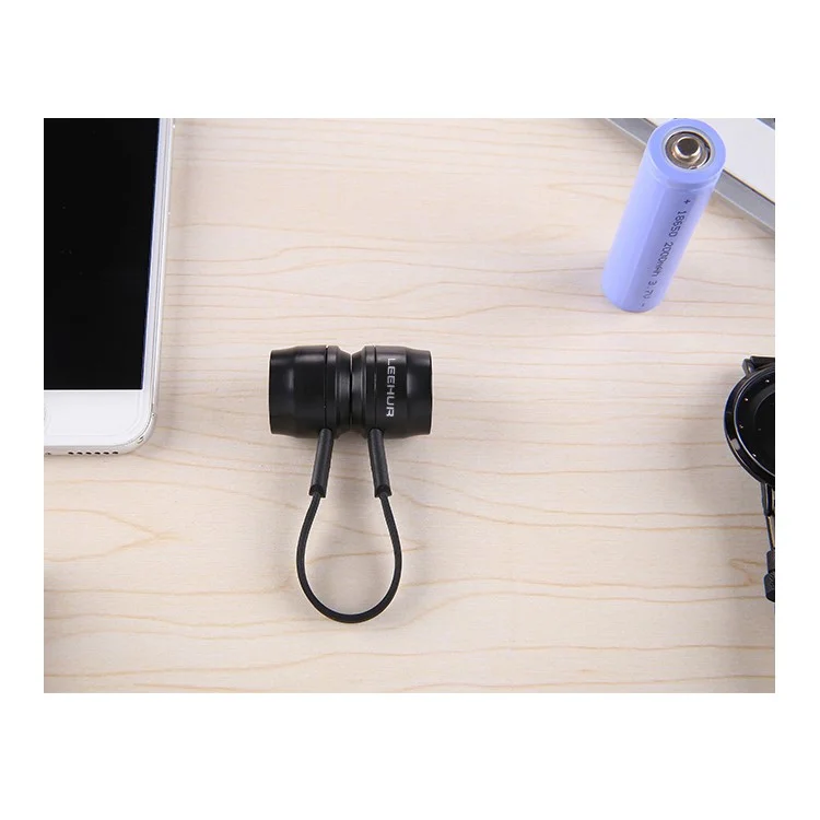 Portable Emergency Cell Phone Charger Smart Charger Use 18650 Battery with Type-C USB Port for Samsung Smartphone