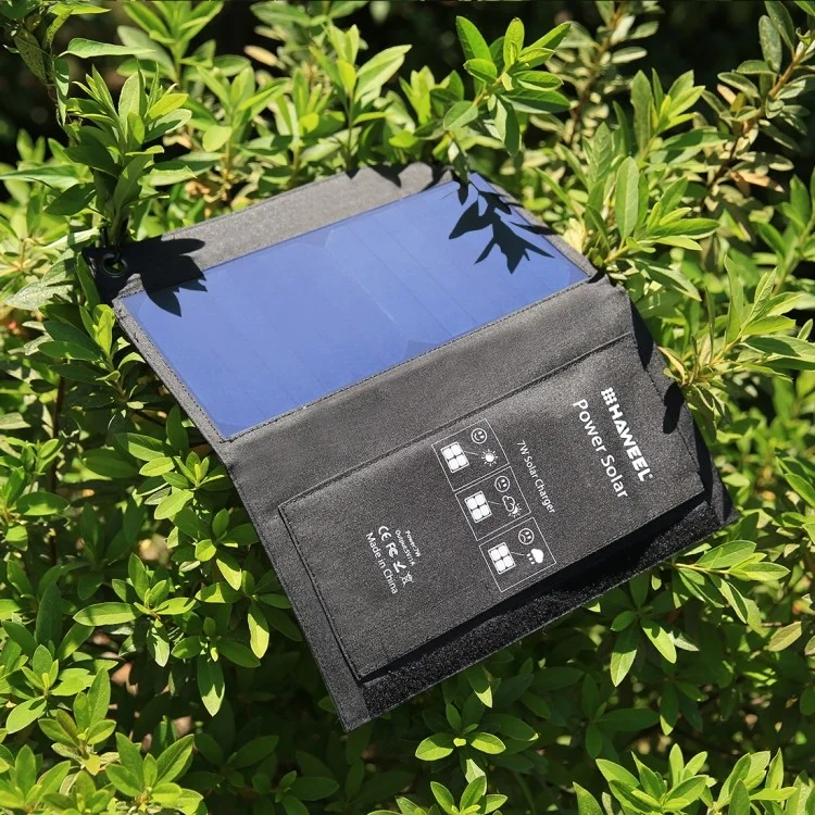 HAWEEL HWL2701 7W Solar Power Foldable Mini Waterproof Solar Charger with 5V USB Port