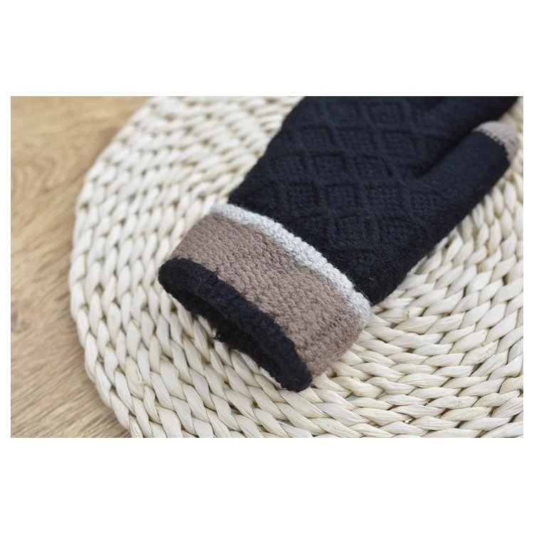 Outdoor Dual-layer Thickened Cashmere Knitted Touchscreen Gloves for Men - Black
