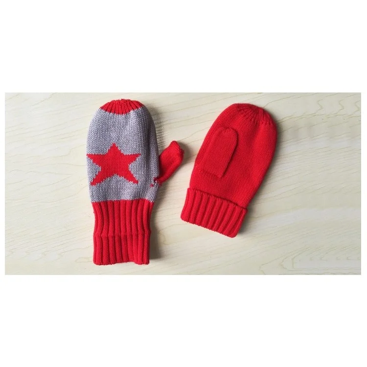 3-Piece Set Knitted Star Kids Autumn Winter Hat + Scarf + Mittens - Red / S Size