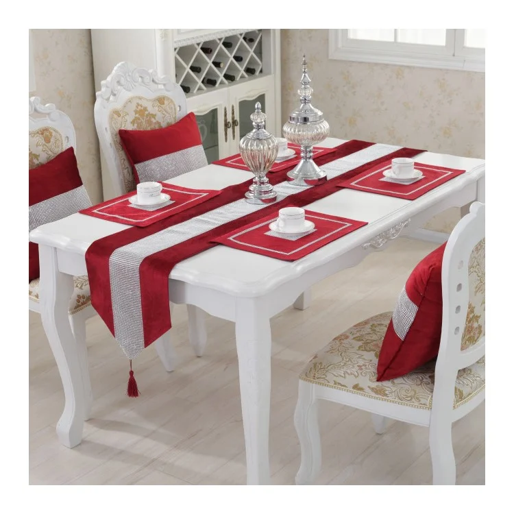 2 PCS/Lot High-end Modern Polyester Fiber Dining Placemats Inlaid with Diamonds, Size 30 x 40cm - Red