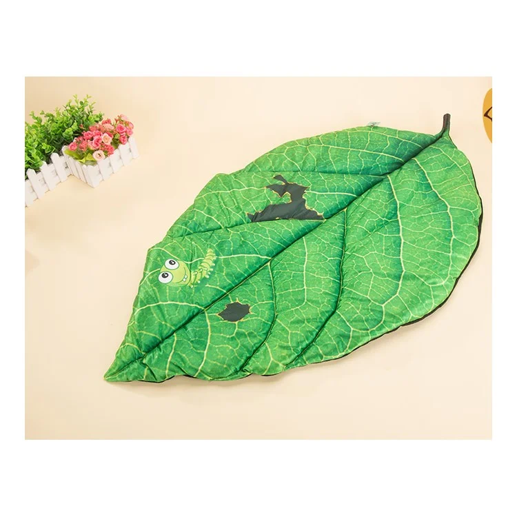 Creative 3D Green Leaf Shape Dog Pet Mat Bed