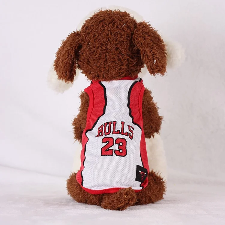 World Cup Soccer Jersey Cool Spring/Summer Vests Puppy Outdoor Sportswear Football Clothes - Size: L / Red and White Number 23 Bulls