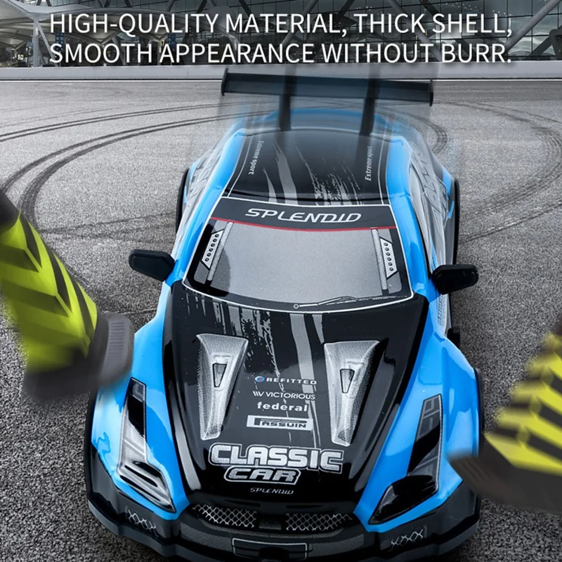 KY-S205 GTR Style 1 / 20 4WD RC High Speed Drift Car with Light Remote Control Toy Car - Green