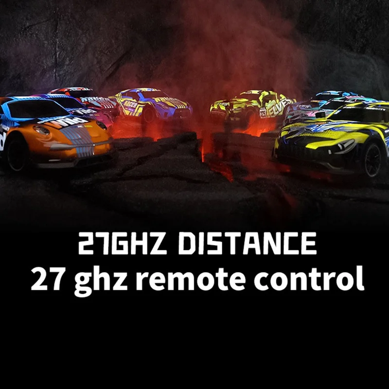 UJ99-P381 1 / 18 2WD RC Racing Car Toy Cool Light Effect Remote Control Car - Orange Red