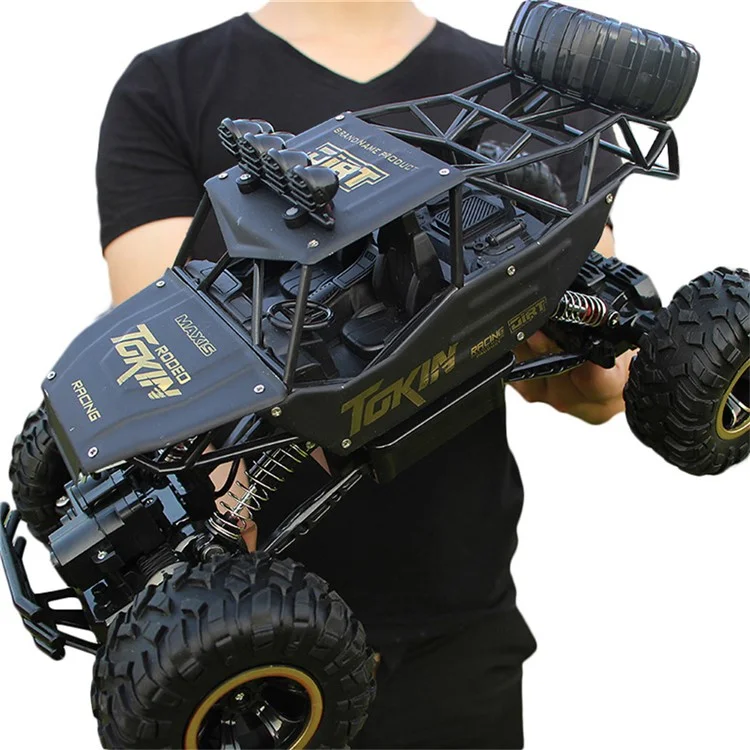 6026 Large Scale RC Car Off Road Drift Vehicle Shock Absorbing 4WD Climbing Truck with LED Light - Black
