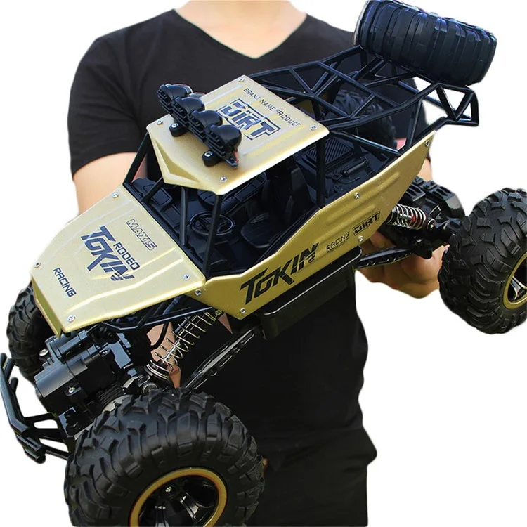 Camión todoterreno teledirigido 6026 de gran escala, drift 4x4 con amortiguación y luz LED - Dorado