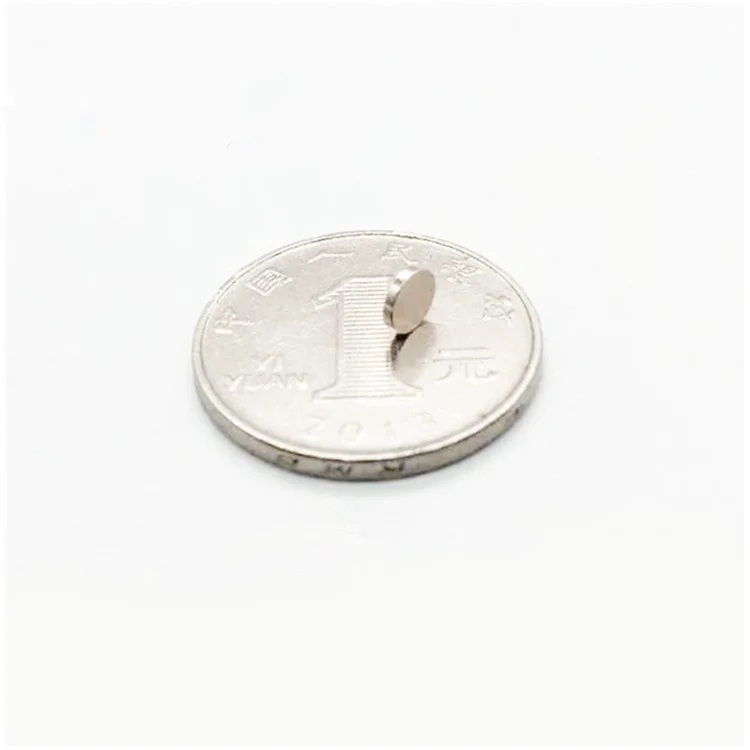 200 Pcs / Pacote Mini Pequeno Disco Magnético Redondo NDFEB Super Fortes Ímãs Poderosos 6 * 1mm