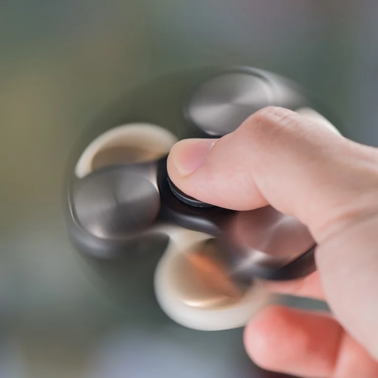 2PCS/Lot XOSOY Tri Fidget Spinner Metal Finger Hand Toy Stress Reducer