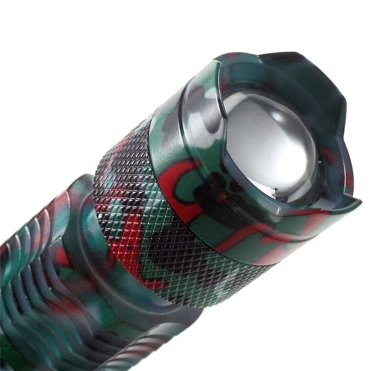 XLD-006G Mini CREE LED Torch Light 10W 1100LM 200m Light Range - Red Camouflage