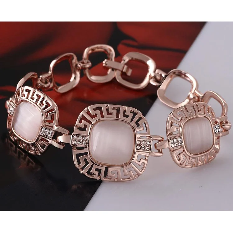 B074 18K Rose Gold Plated Women's Bracelet Crystal Geometric Bangle